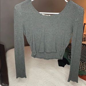 Grey sweater crop